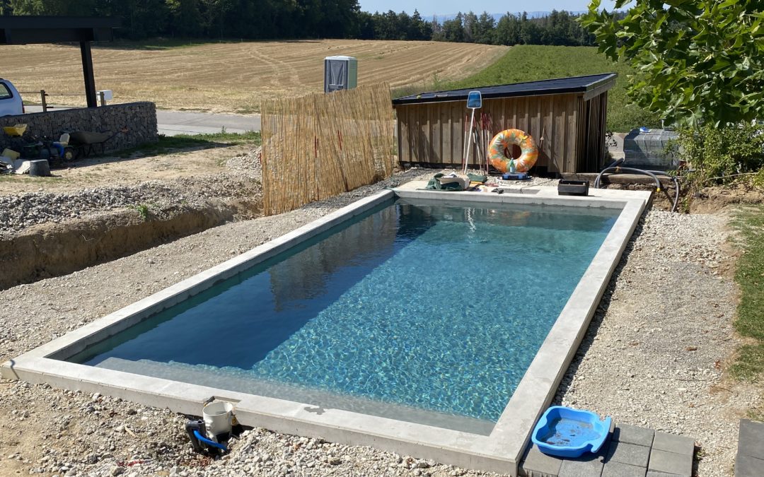 Piscine réalisée par Pred SA Technique Piscine — Le Mouret, Suisse romande