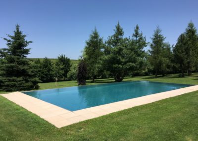 Piscine réalisée par Pred SA Technique Piscine — Le Mouret, Suisse romande